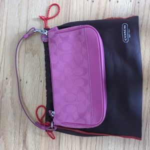 Coach Vintage Mini Shoulder Bag - Fuchsia